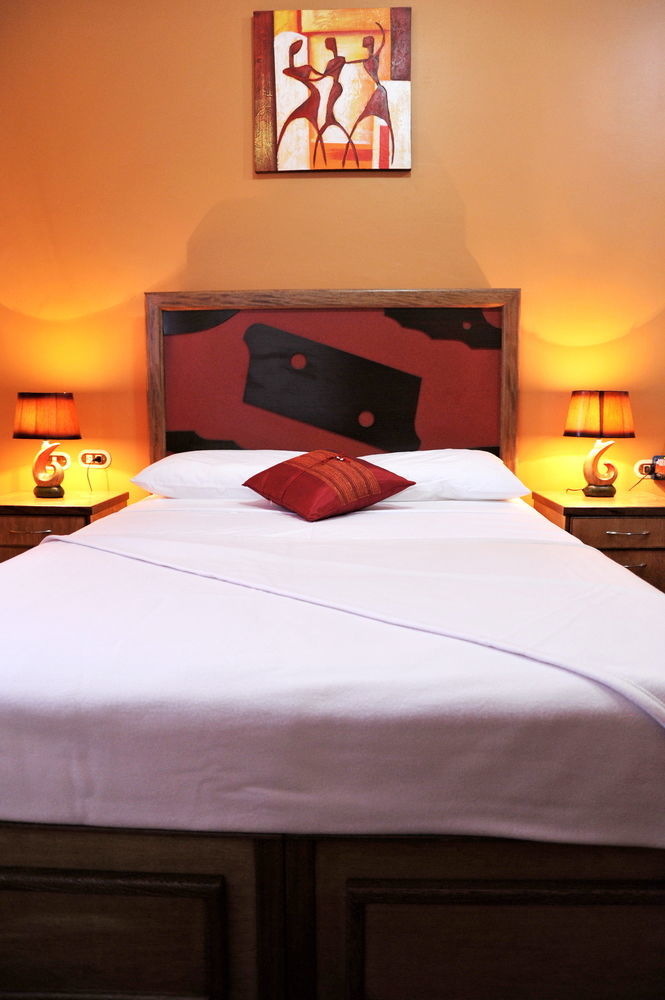Culture Crossroads Inn Port of Spain Exteriör bild