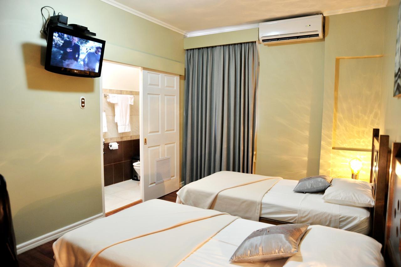 Culture Crossroads Inn Port of Spain Exteriör bild